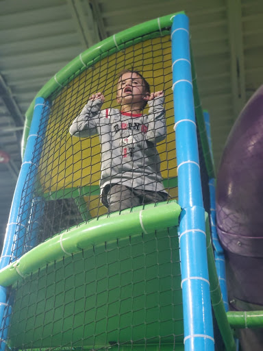 Amusement Center «Freefall Trampoline Park», reviews and photos, 2800 Baglyos Cir, Bethlehem, PA 18020, USA