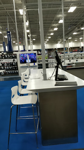 Electronics Store «Best Buy», reviews and photos, 115 N 76th St, Omaha, NE 68114, USA
