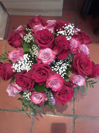Florist «Genesis Flower And Gift Shop», reviews and photos, 1801 N Garey Ave, Pomona, CA 91767, USA