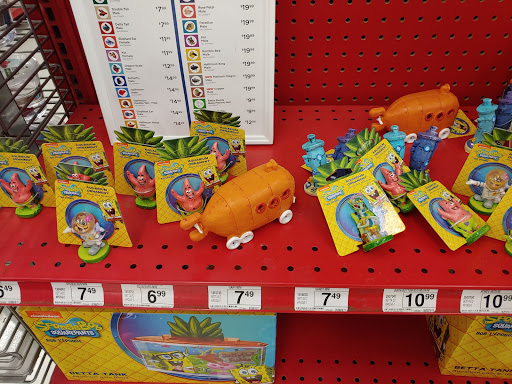 Pet Supply Store «Petco Animal Supplies», reviews and photos, 6220 95th St, Oak Lawn, IL 60453, USA