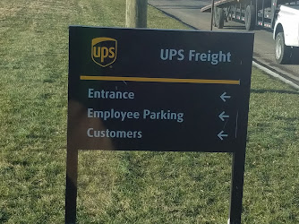 UPS Freight Service Center