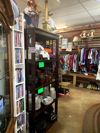 Thrift Store «Uglys Closet», reviews and photos, 2-26 W Center St, Pleasant Grove, UT 84062, USA