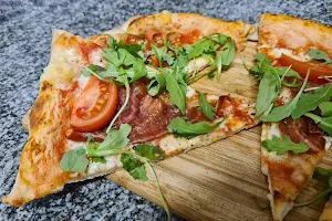 Presto Pizza&Pasta Pizzeria image