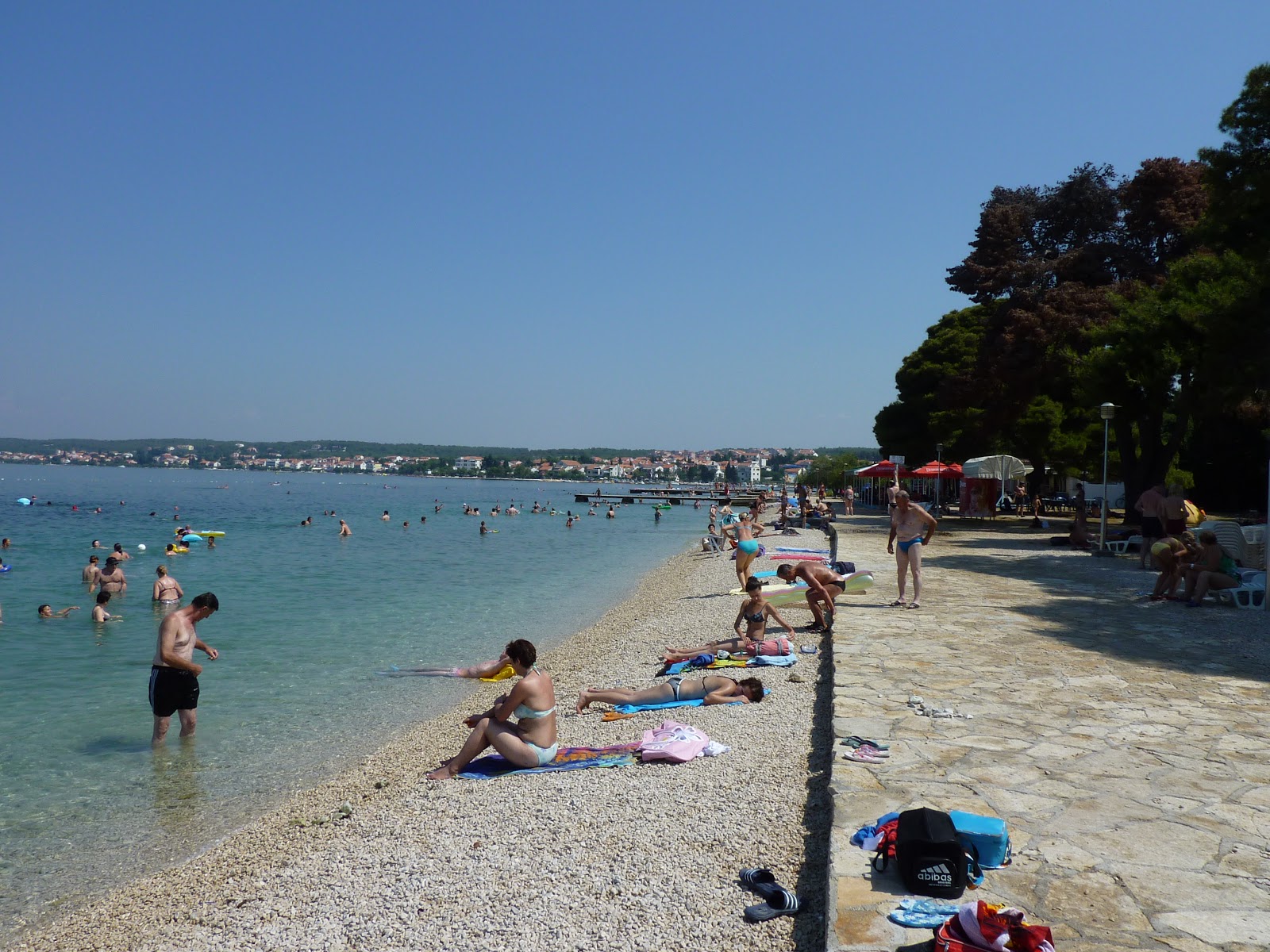 Photo de Borik beach et le règlement