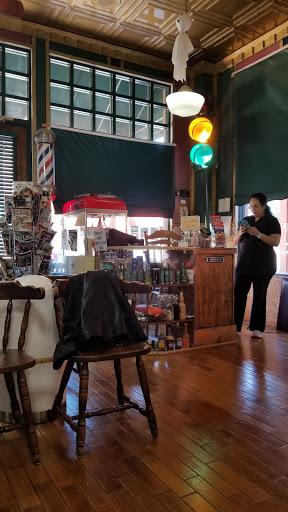 Barber Shop «Main Street Barber Shop», reviews and photos, 120 S Main St, Grapevine, TX 76051, USA