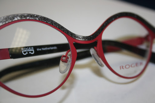 Optician «Woodlawn Optical of Bothell», reviews and photos, 10116 Main St, Bothell, WA 98011, USA