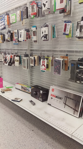 Clothing Store «Ross Dress for Less», reviews and photos, 933 Ann St, Montgomery, AL 36107, USA