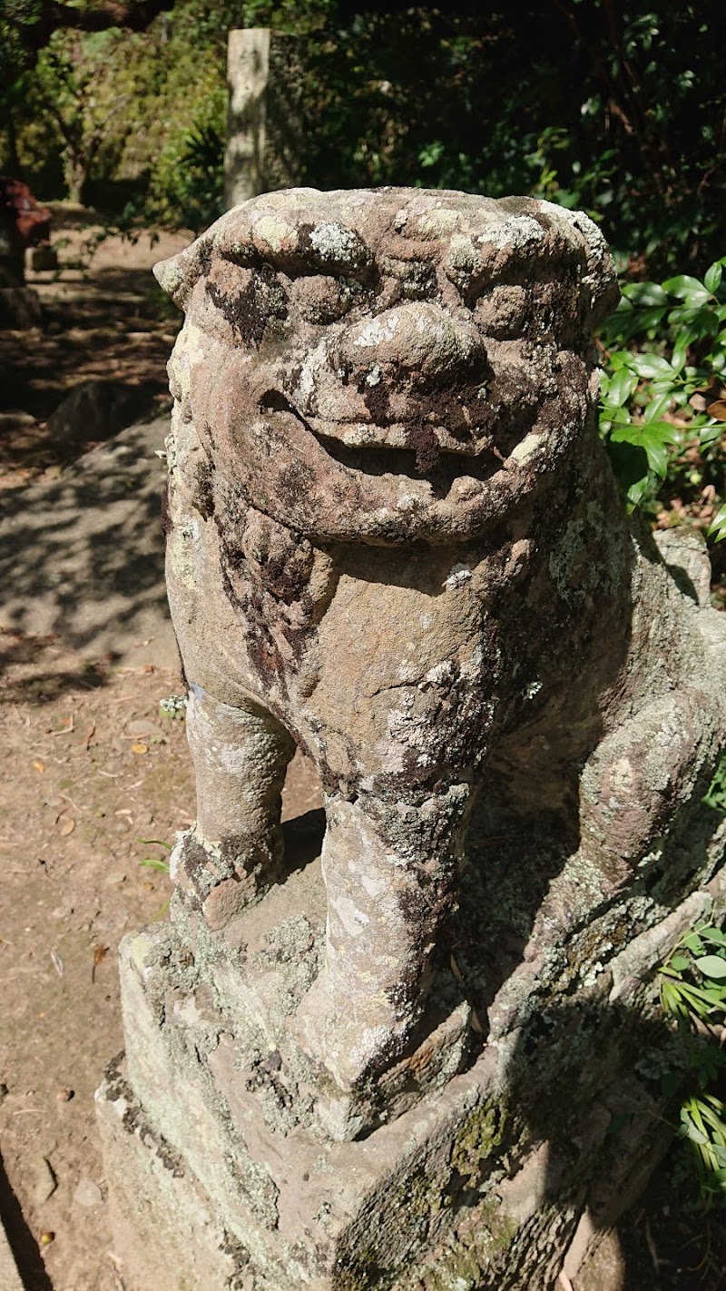 犬日神社（吉田町鶴間）