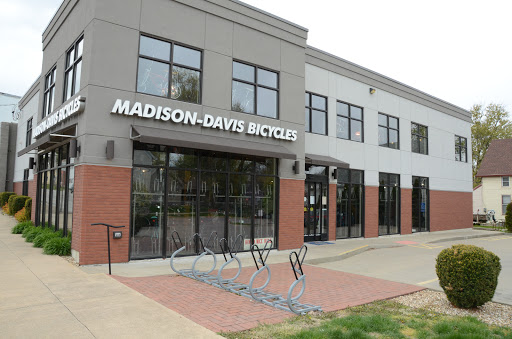 Bicycle Store «Madison & Davis Bicycle Shop», reviews and photos, 912 S 8th St, Quincy, IL 62301, USA