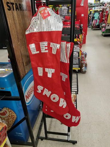 Discount Store «Dollar General», reviews and photos, 354 Divinity St, Bristol, CT 06010, USA