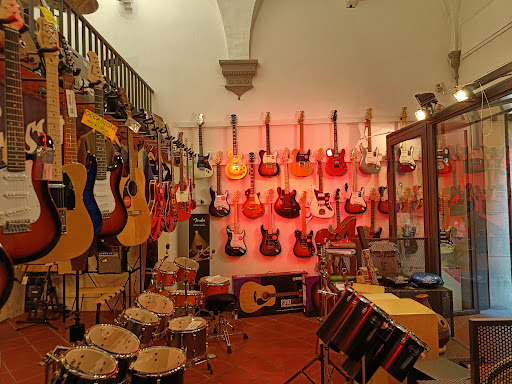 Negozio di strumenti musicali Firenze