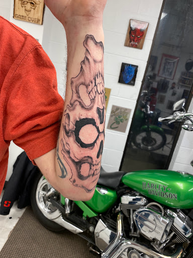 Explore tattoo wrist ideas, creative tattoo ideas in Orland, available at K1LL3R ARTW0RK