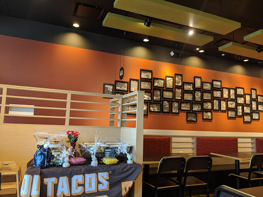 Mexican Restaurant «QDOBA Mexican Eats», reviews and photos, 1595 US-22, Watchung, NJ 07069, USA