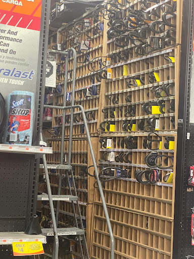 Auto Parts Store «AutoZone», reviews and photos, 12801 Woodward Ave, Highland Park, MI 48203, USA