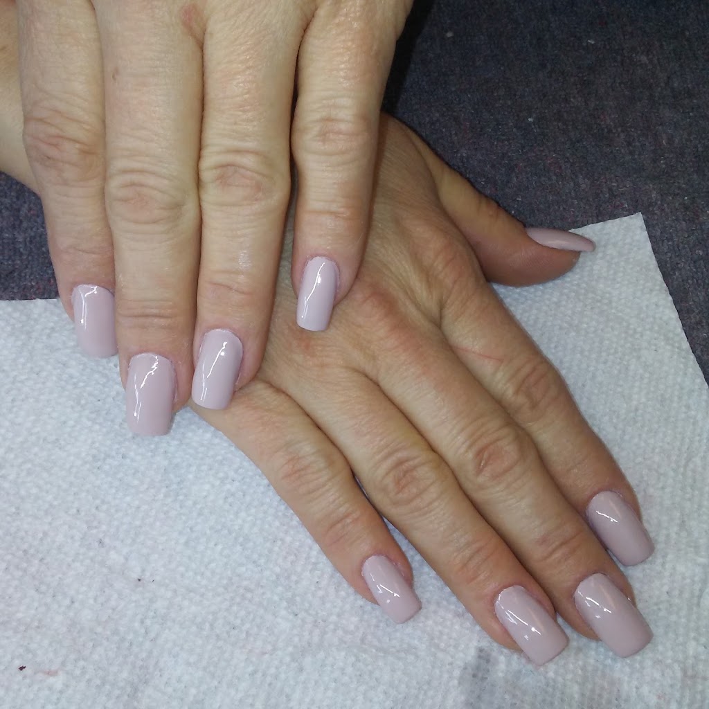 Creations Beauty Salon 33012