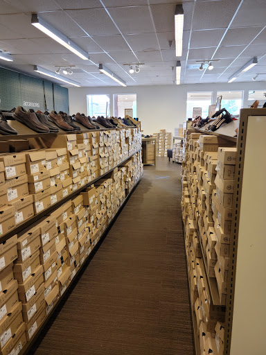 Shopping Mall «Vacaville Premium Outlets», reviews and photos, 321 Nut Tree Rd, Vacaville, CA 95687, USA