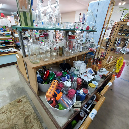 Thrift Store «Anchor Avenue Thrift Store», reviews and photos, 848 Anchor Ave NW, Ocean Shores, WA 98569, USA