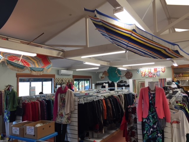 Comments and reviews of Waipuna Hospice Charity Shop - Papamoa
