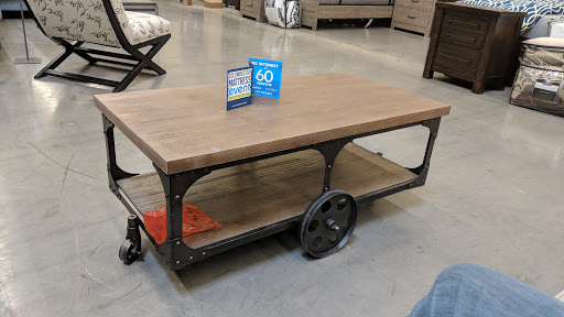 Furniture Store «Ashley Furniture HomeStore», reviews and photos, 14810 North Freeway #100, Houston, TX 77090, USA