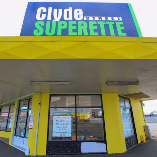 Clyde Street Superette