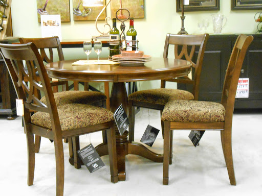 Furniture Store «Harkness Furniture», reviews and photos, 6612 S Tacoma Way, Tacoma, WA 98409, USA