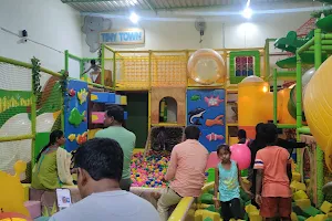 Kids Fun City image