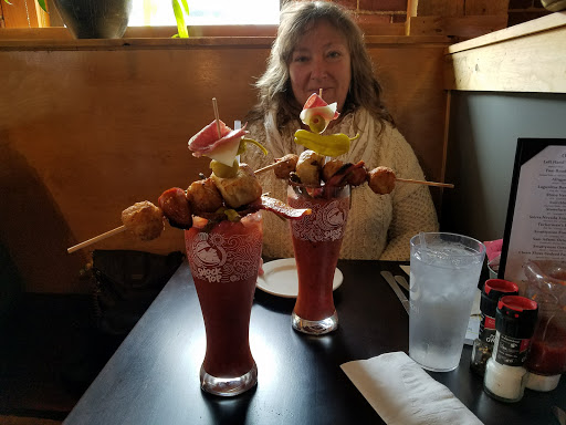 Bar «Dover Brick House», reviews and photos, 2 Orchard St, Dover, NH 03820, USA