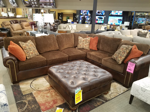 Furniture Store «Furniture On Consignment», reviews and photos, 4506 E 13th St N, Wichita, KS 67208, USA