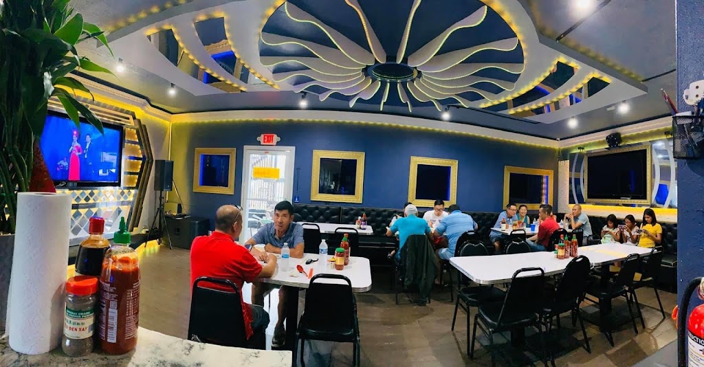 Phở Hương Lan 32803