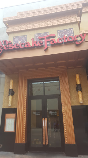 Restaurant «The Cheesecake Factory», reviews and photos, 2901 S Capital of Texas Hwy, Austin, TX 78746, USA