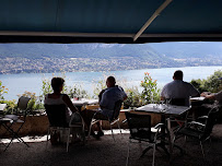 Atmosphère du Restaurant Les Terrasses du lac à Annecy - n°2