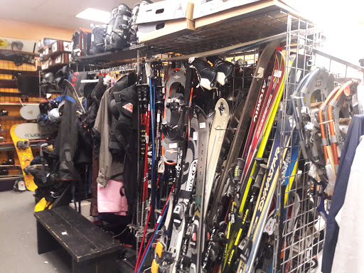 Sporting Goods Store «Play It Again Sports», reviews and photos, 101 E Alex Bell Rd, Dayton, OH 45459, USA