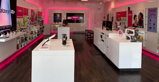 Cell Phone Store «T-Mobile», reviews and photos, 1148 West 800 North F, Orem, UT 84057, USA