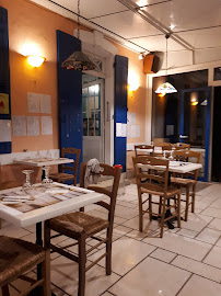 Atmosphère du Restaurant français PIANO BLEU à Saint-Pierre-d'Oléron - n°6
