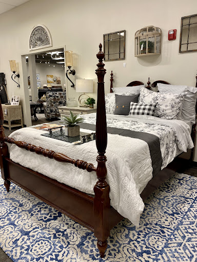 Furniture Store «La-Z-Boy Furniture Galleries», reviews and photos, 1855 Mall of Georgia Blvd, Buford, GA 30519, USA