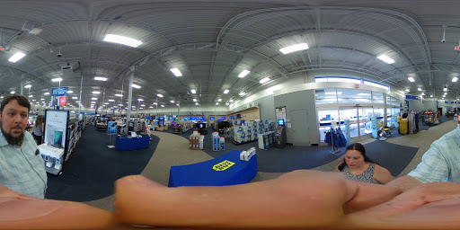 Electronics Store «Best Buy», reviews and photos, 33 Orchard Hill Park Dr, Leominster, MA 01453, USA