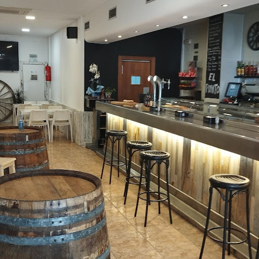 Restaurante Bar El Punto y Seguido en Zaragoza