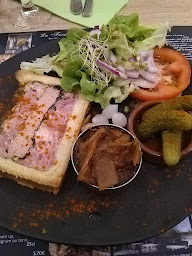 Photo n°25 de La Taverne Vauban Restaurant à Bergues ()