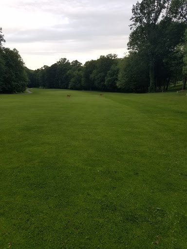 Golf Course «Whitney Farms Golf Course», reviews and photos, 175 Shelton Rd, Monroe, CT 06468, USA