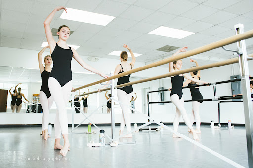 Dance School «Holly Springs School of Dance», reviews and photos, 136 Oakhall Dr, Holly Springs, NC 27540, USA