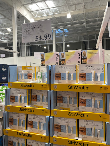 Warehouse store «Costco Wholesale», reviews and photos, 1001 Metro Center Blvd, Foster City, CA 94404, USA