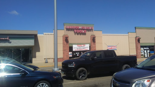 Hardware Store «Harbor Freight Tools», reviews and photos, 2901 Whipple Ave NW, Canton, OH 44708, USA