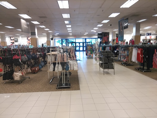 Department Store «Sears», reviews and photos, 3320 Silas Creek Pkwy, Winston-Salem, NC 27103, USA