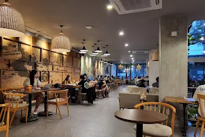 The Coffee House - Nguyễn Văn Cừ (Cần Thơ) image