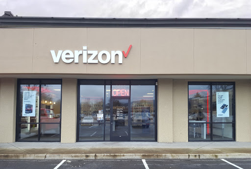 Verizon Wireless - Cellular Plus, 8222 N Ivanhoe St, Portland, OR 97203, USA, 