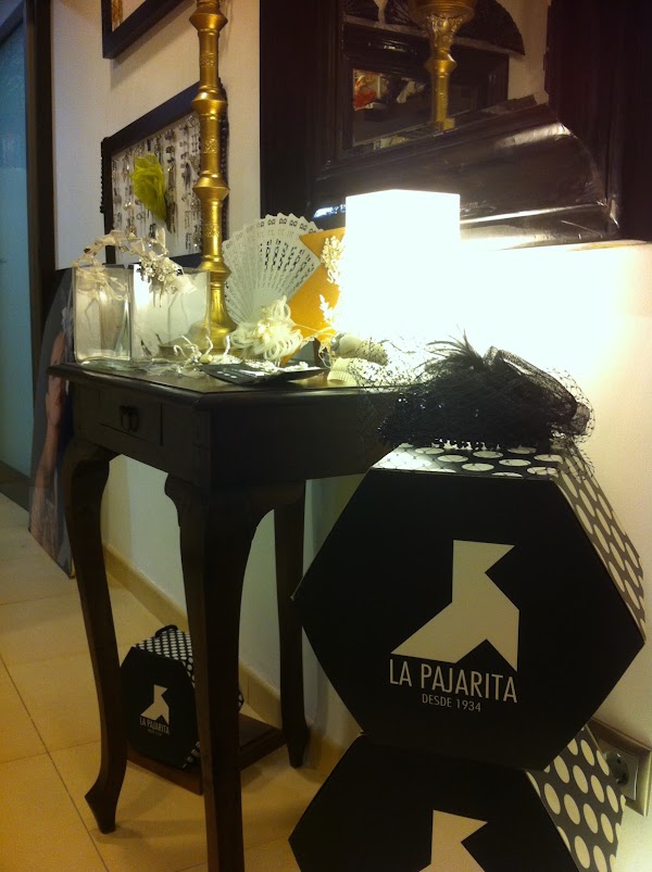 La Pajarita