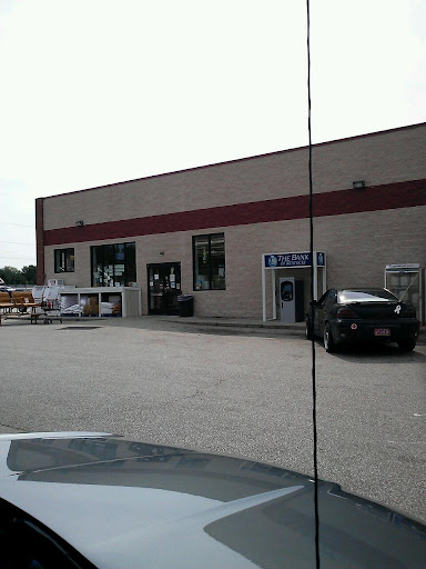 Gas Station «Kwik Shoppe», reviews and photos, 3520 Ivor Rd # A, California, KY 41007, USA