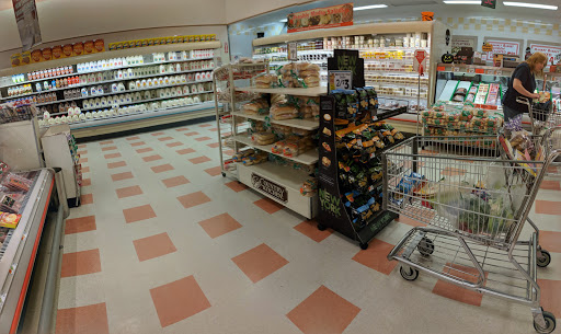 Grocery Store «Market Basket», reviews and photos, 100 Market Street, Tilton, NH 03276, USA