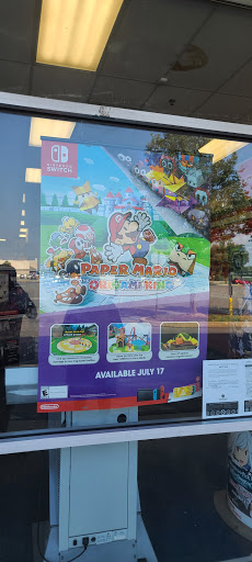 GameStop, 412 Commons Dr, Parkesburg, PA 19365, USA, 