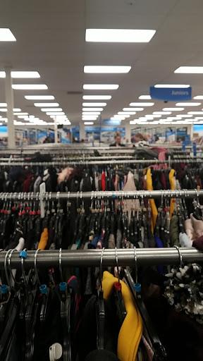 Clothing Store «Ross Dress for Less», reviews and photos, 5820 Lakewood Towne Center Blvd SW, Lakewood, WA 98499, USA